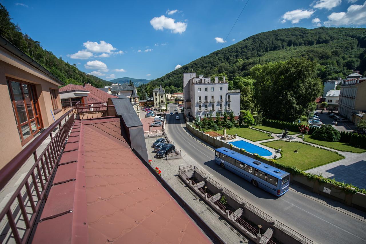 Garni Hotel Praha Trencsénteplic Kültér fotó